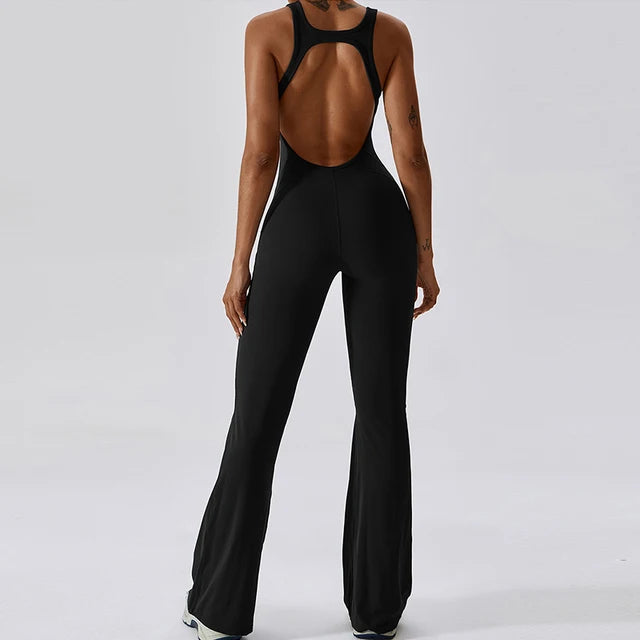 BASIC Jumpsuit mit Rückenausschnitt